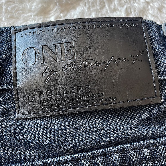 ONE TEASPOON Shorts - Picture 6 of 6